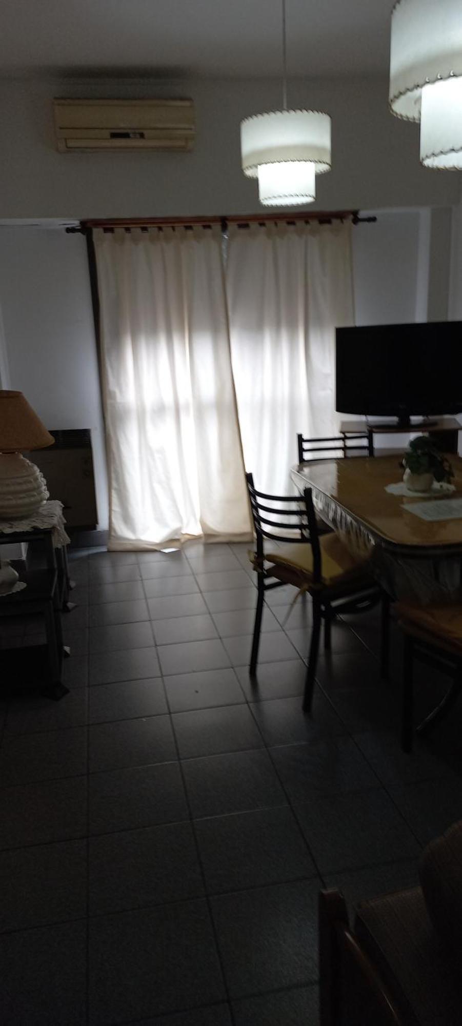 Temporario La Plata Centro Balcon Al Frente Apartment Luaran gambar